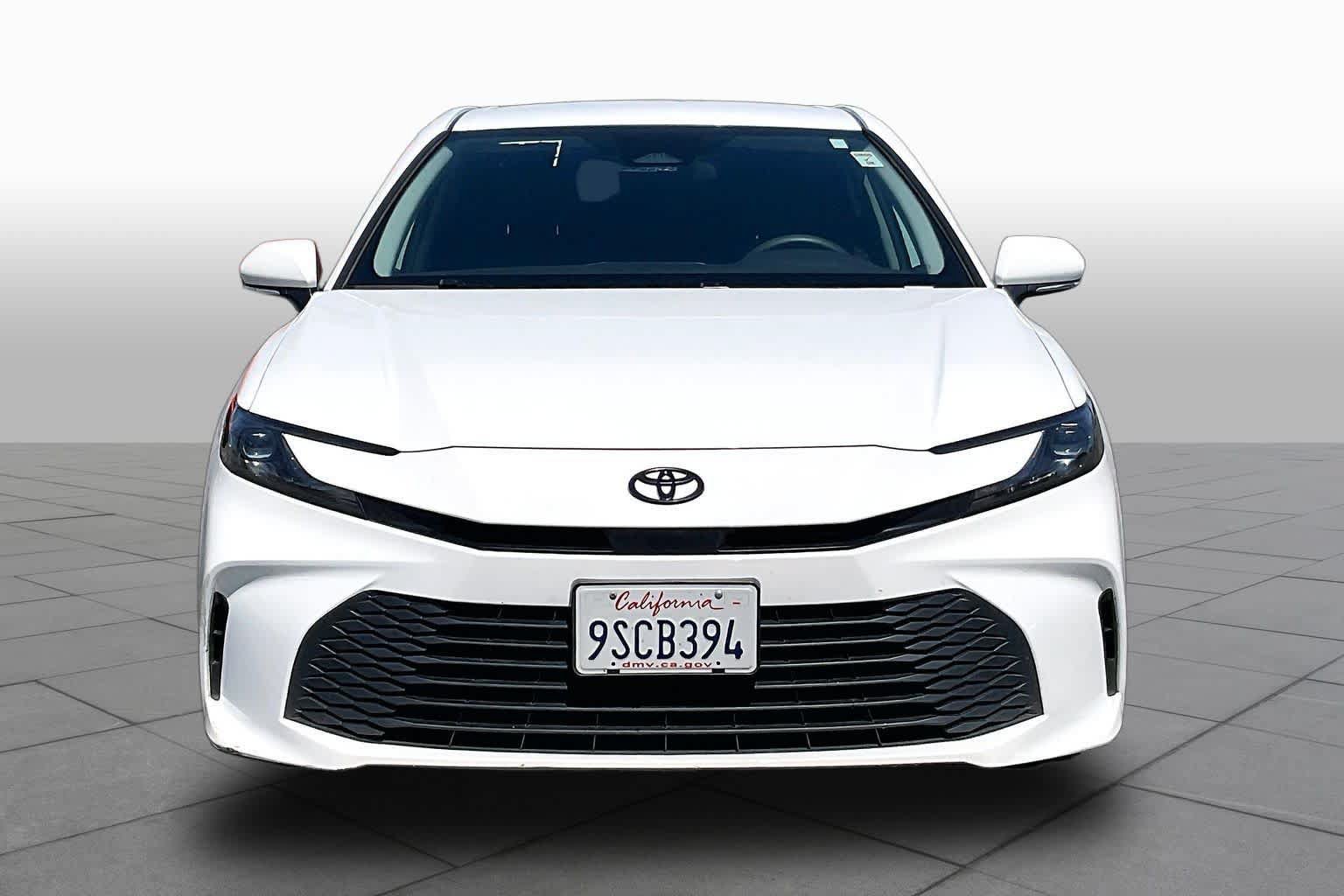 Certified 2025 Toyota Camry LE FWD image 3