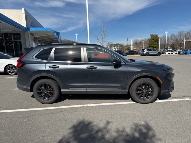 Used 2025 Honda CR-V Sport image 11