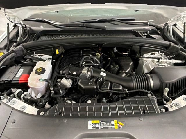 Used 2023 Jeep Grand Cherokee Altitude AWD/4WD image 27