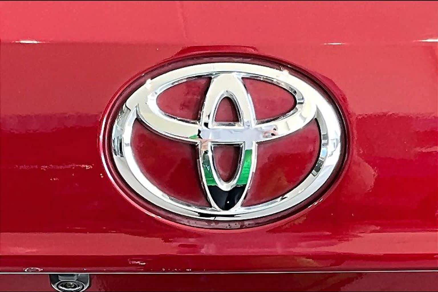 Used 2022 Toyota Highlander XSE FWD image 30