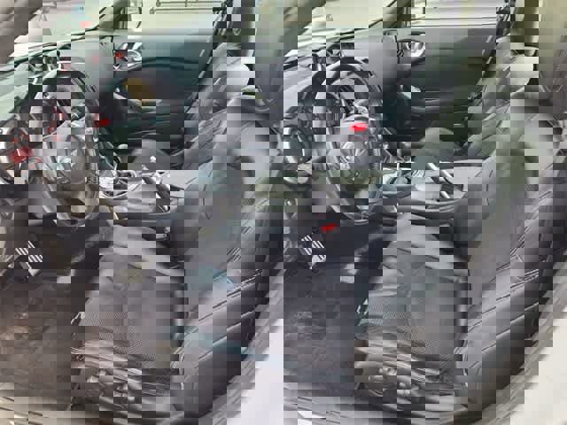 Used 2014 Nissan 370Z Touring w/ Sport Package image 14