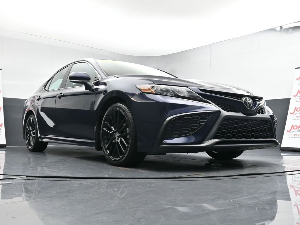 Used 2021 Toyota Camry SE image 34