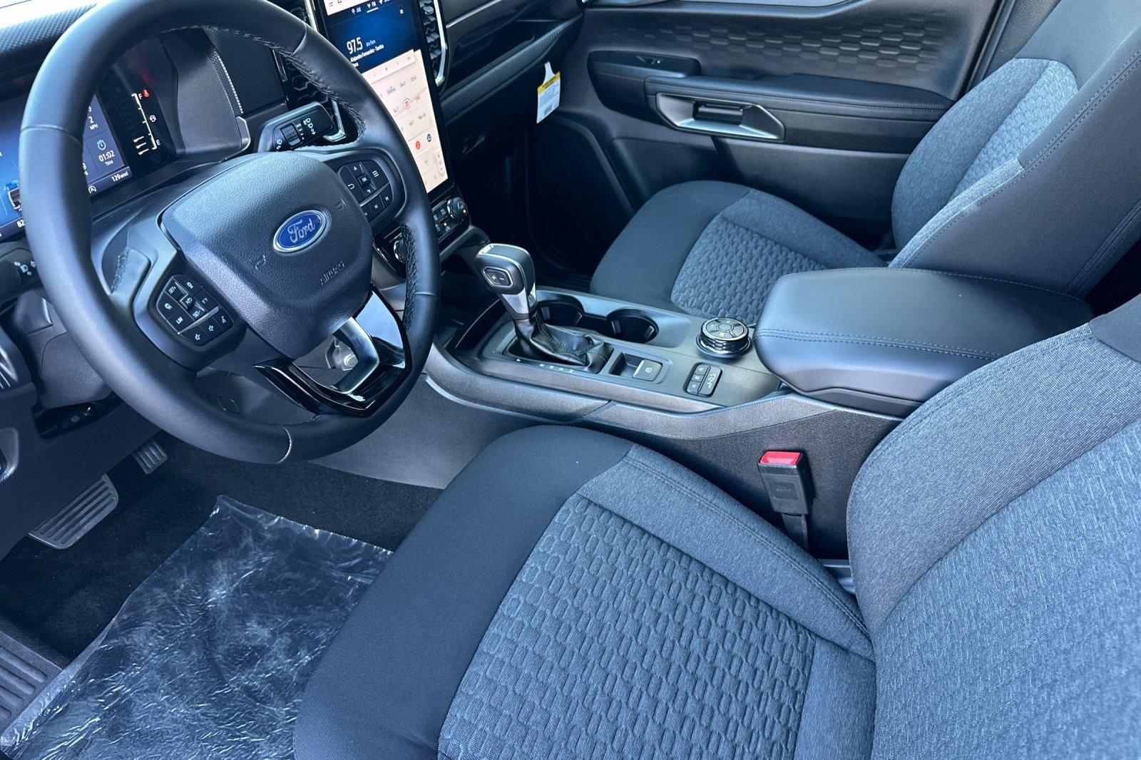 New 2025 Ford Ranger XLT w/ Equipment Group 301A High image 10