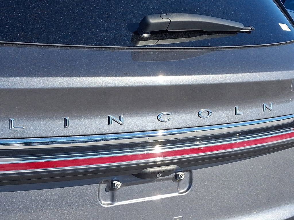 Used 2022 Lincoln Nautilus AWD image 30