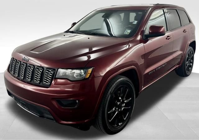 Used 2022 Jeep Grand Cherokee Laredo X RWD image 4