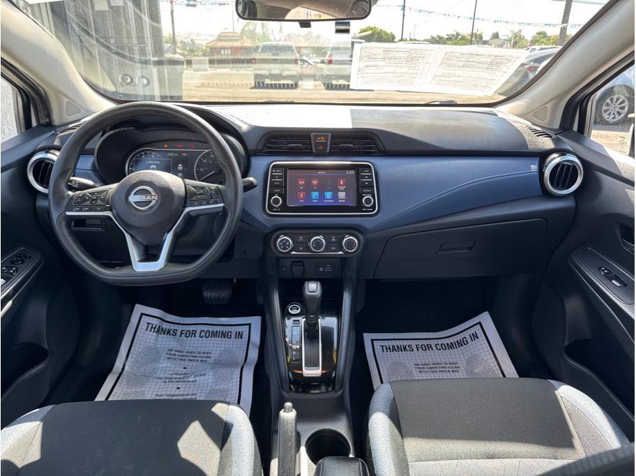 Used 2023 Nissan Versa SV FWD image 13