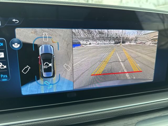 Used 2025 Mercedes-Benz GLE 450e 4MATIC image 16