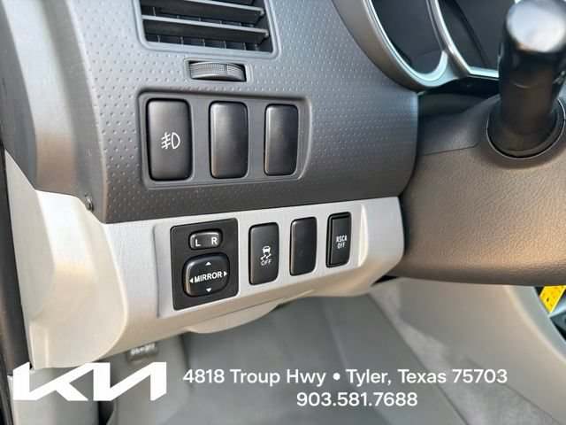 Used 2011 Toyota Tacoma 4x4 Double Cab w/ SR5 Pkg #2 image 14