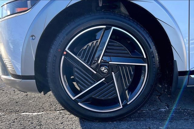 New 2026 Hyundai Ioniq 5 Limited image 12