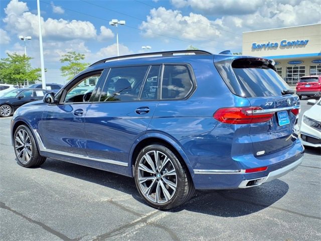 Used 2021 BMW X7 xDrive40i w/ Parking Assistance Package image 10