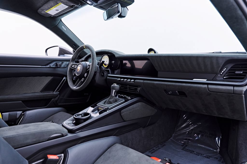 Used 2024 Porsche 911 GT3 RS w/ Weissach Package RWD image 46
