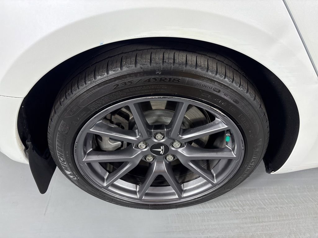 Used 2023 Tesla Model 3 Standard Range RWD image 10