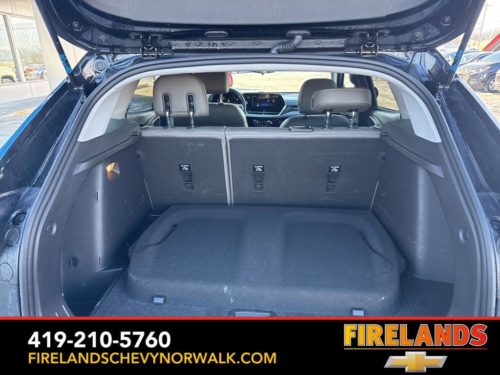 Certified 2025 Chevrolet Trax ACTIV w/ Sunroof Package image 34
