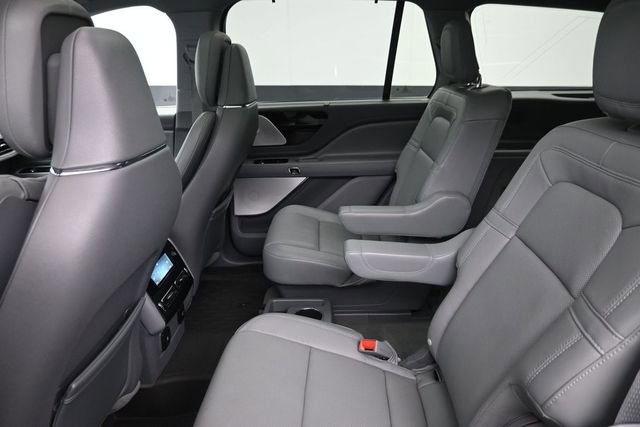 Used 2020 Lincoln Aviator Reserve w/ Equipment Group 202A AWD/4WD image 19