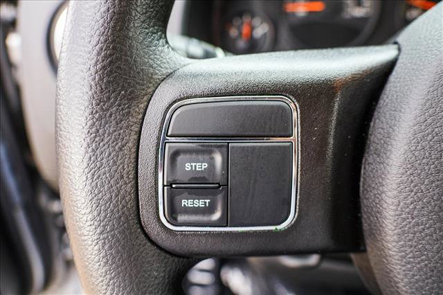 Used 2016 Jeep Compass Sport FWD image 13