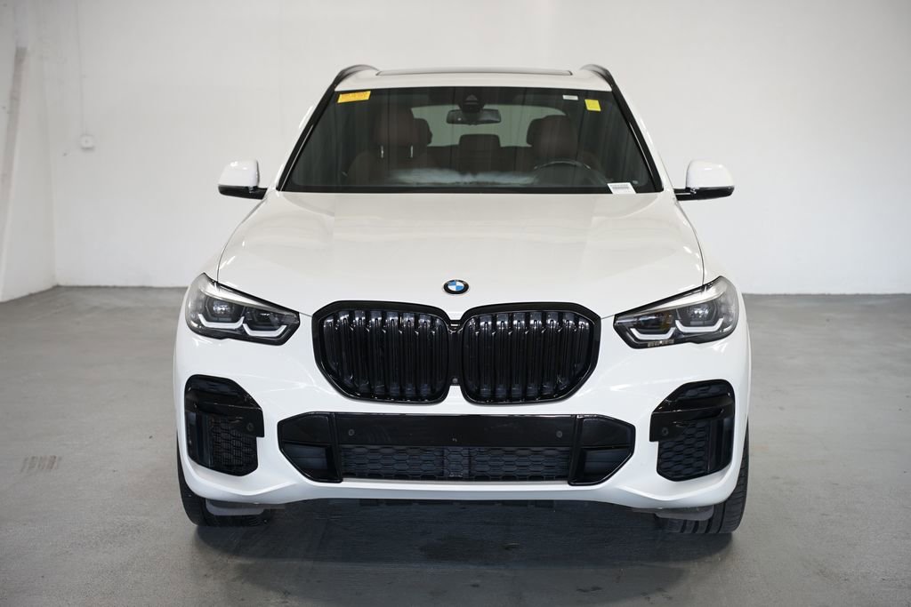 Used 2022 BMW X5 sDrive40i w/ M Sport Package video 2