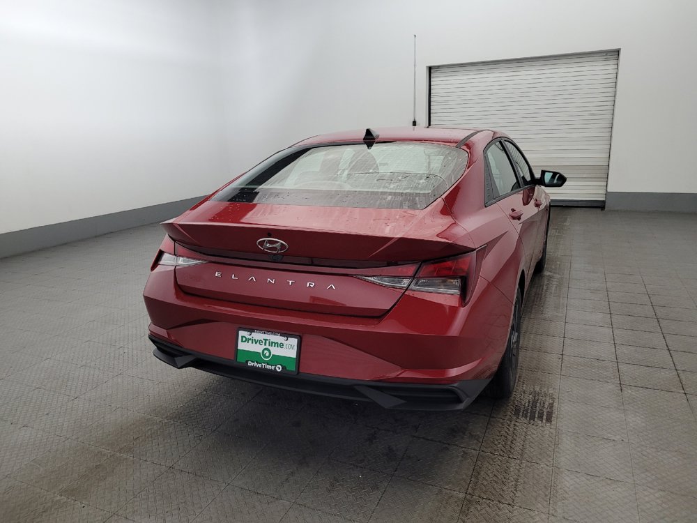 Used 2021 Hyundai Elantra SEL w/ Convenience Package FWD image 7