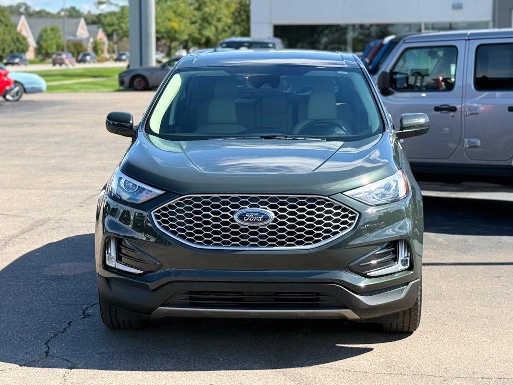 Certified 2023 Ford Edge SEL w/ Convenience Package AWD/4WD image 30