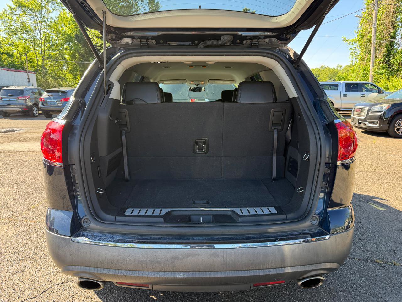 Used 2008 Buick Enclave CXL AWD/4WD image 26