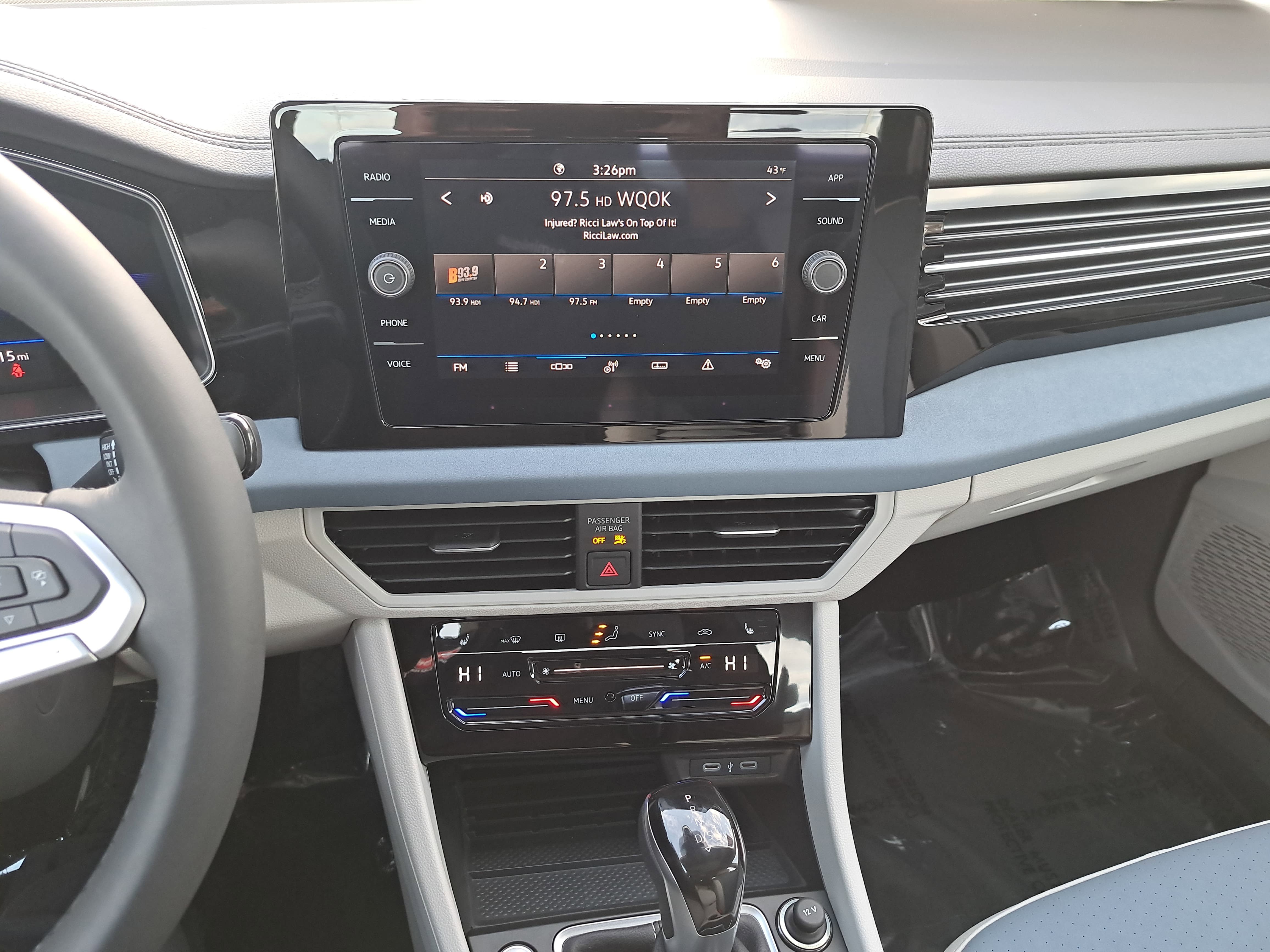 New 2026 Volkswagen Jetta SE FWD image 19