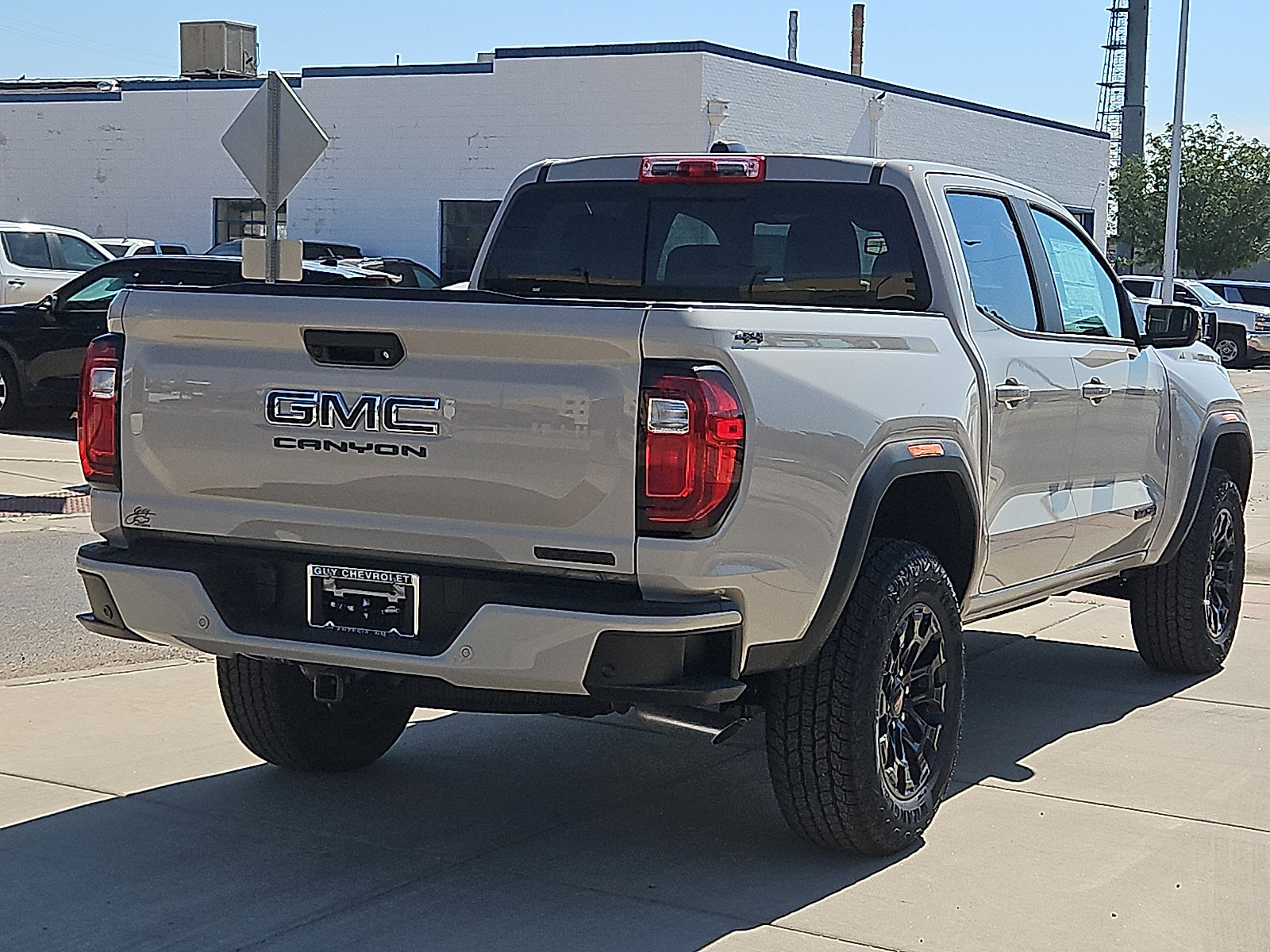 New 2026 GMC Canyon Elevation w/ Convenience Package AWD/4WD image 4