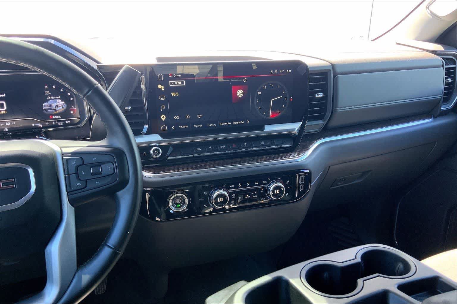 Used 2024 GMC Sierra 1500 Elevation RWD image 15
