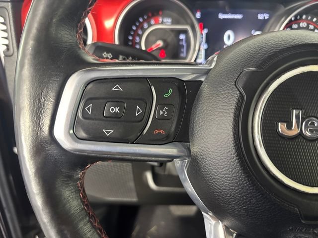 Used 2021 Jeep Wrangler Unlimited Rubicon w/ Cold Weather Group AWD/4WD image 12
