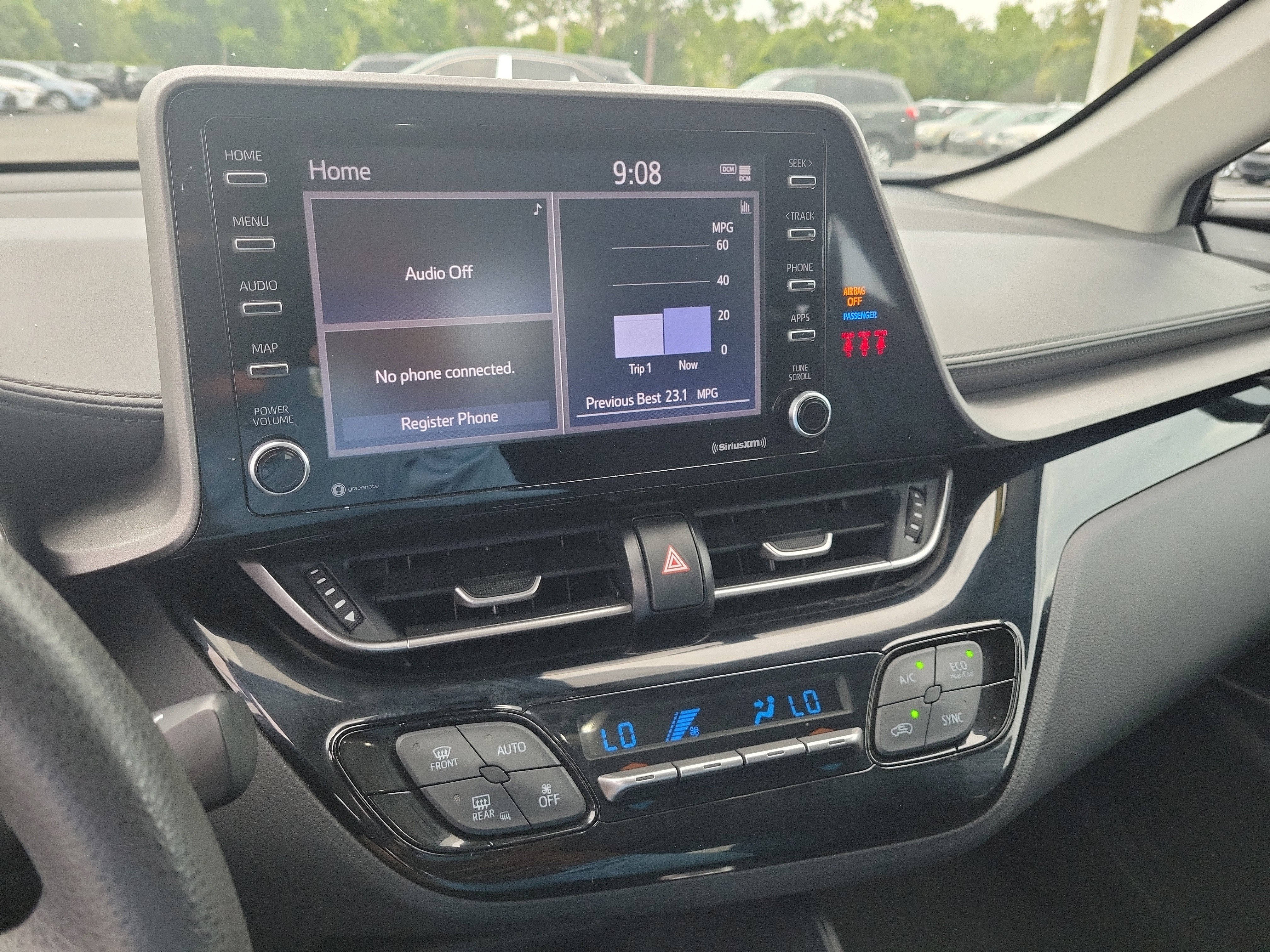 Used 2021 Toyota C-HR LE FWD image 29