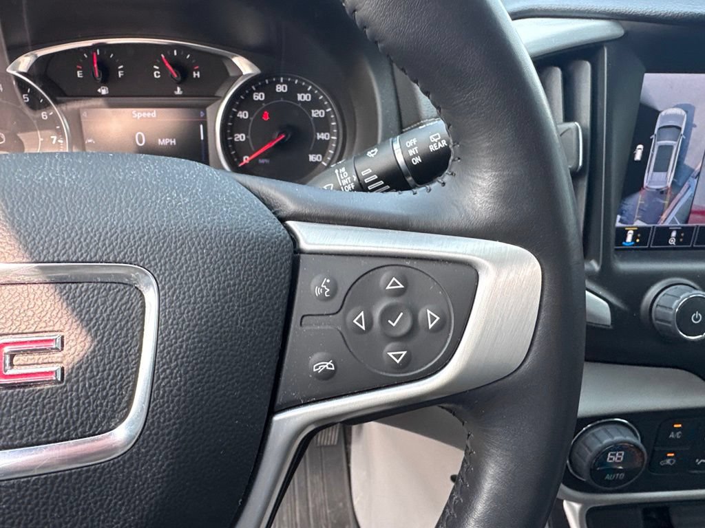 Used 2022 GMC Terrain SLT w/ Tech Package AWD/4WD image 16