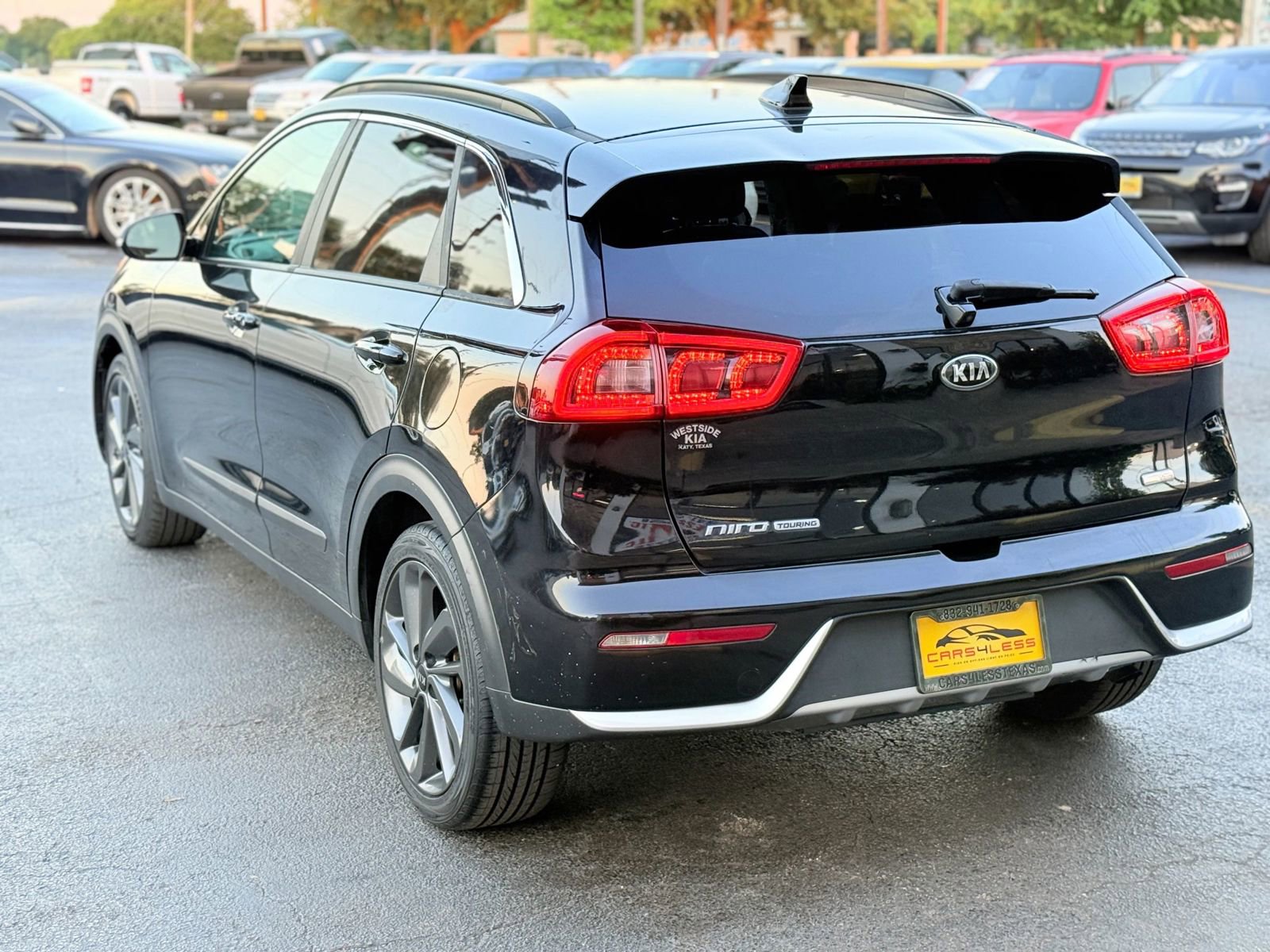 Used 2017 Kia Niro FWD image 8