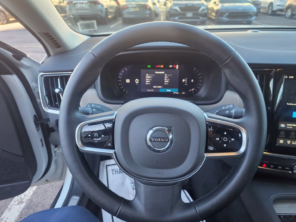 Certified 2025 Volvo V90 B6 Cross Country Plus AWD/4WD image 44