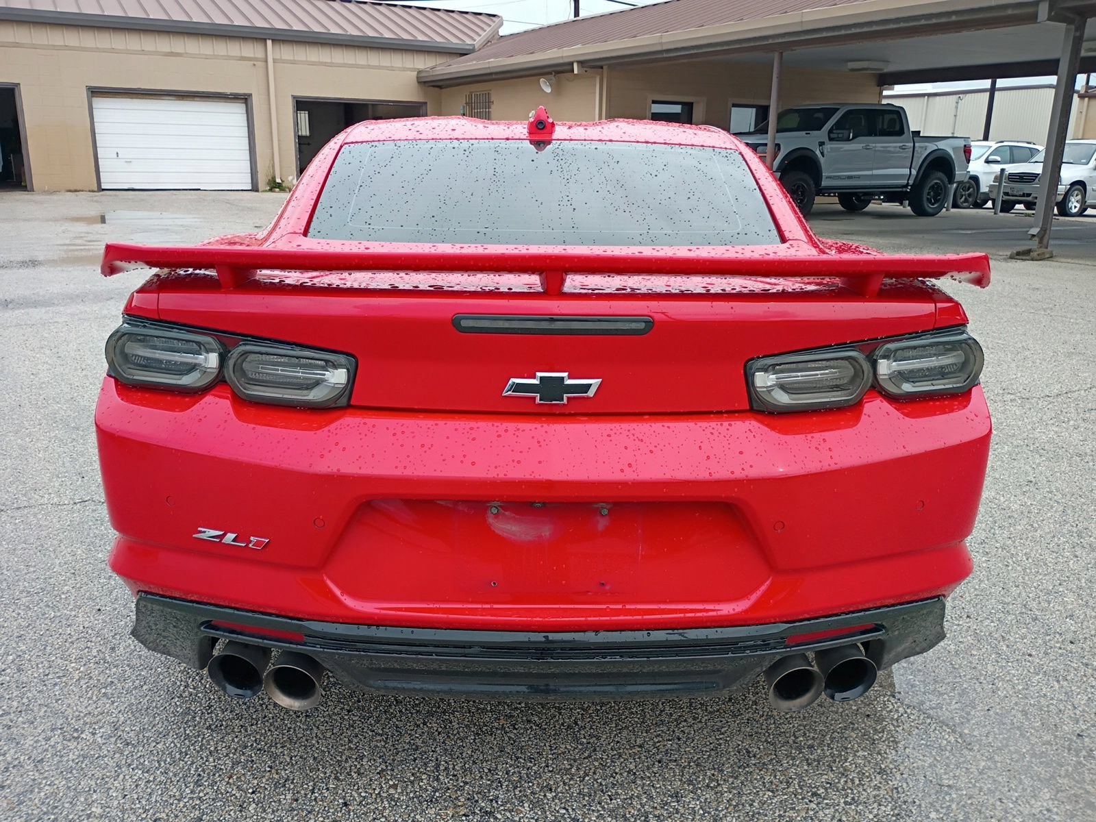 Used 2022 Chevrolet Camaro ZL1 RWD image 9