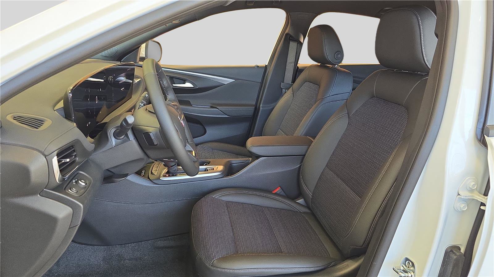 New 2026 Buick Envista Preferred w/ Convenience I Package image 11