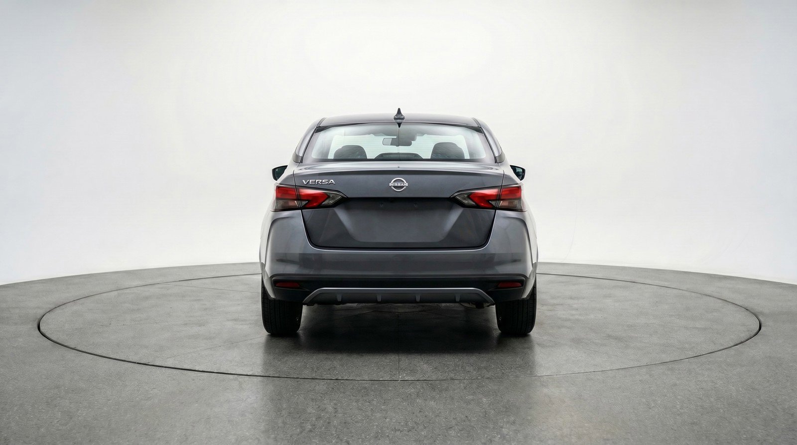 Used 2025 Nissan Versa SV image 7