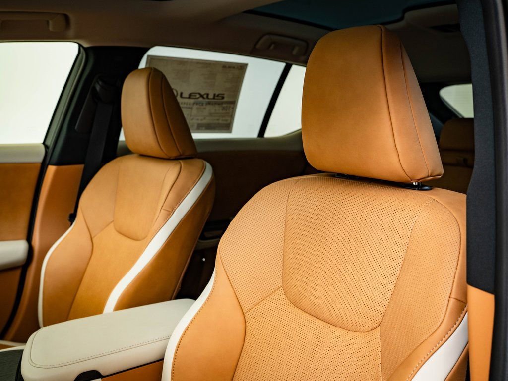 New 2026 Lexus RZ 450e AWD image 21