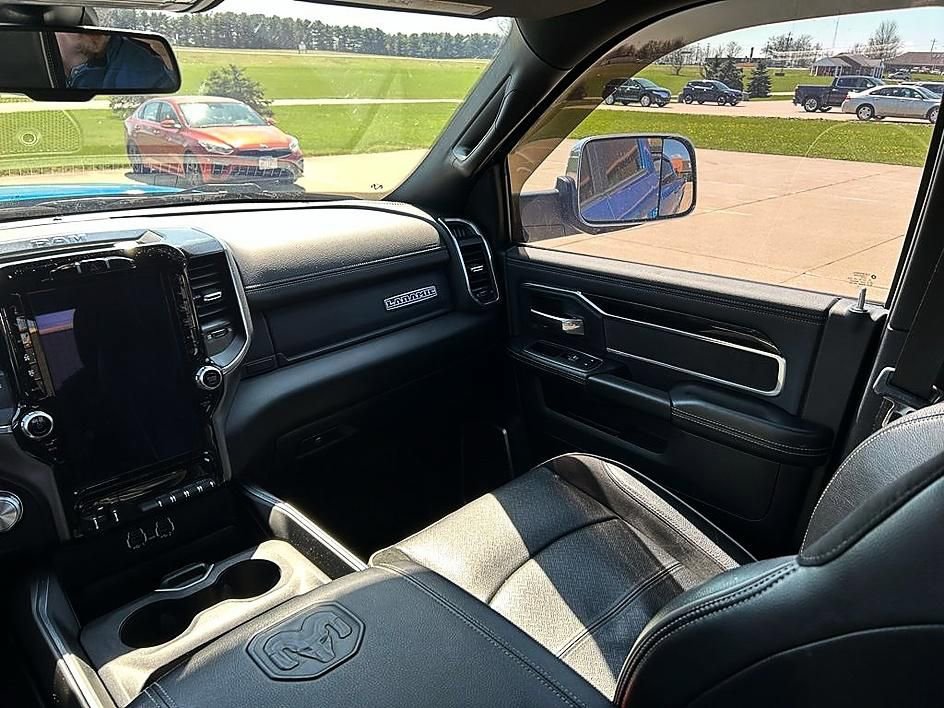 Used 2022 RAM 2500 Laramie image 9