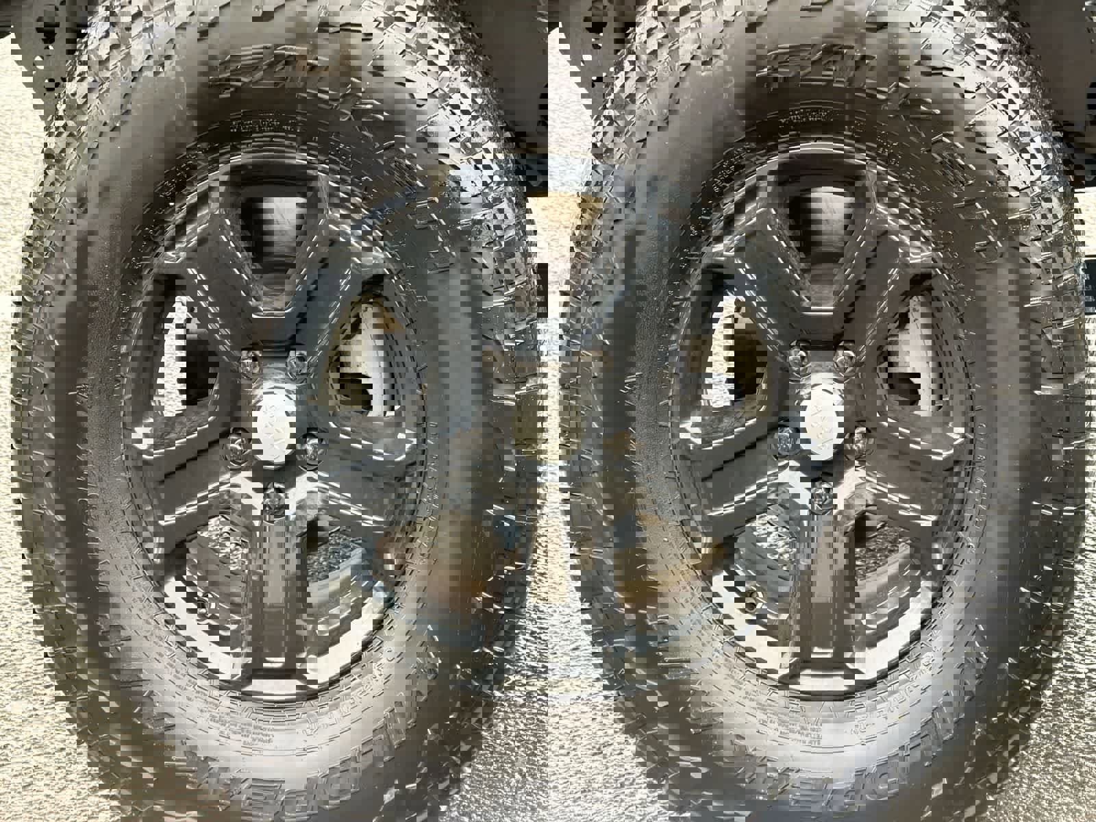 Used 2019 Jeep Wrangler Sport S image 14