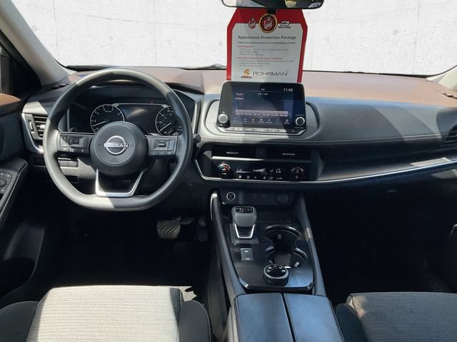 Used 2023 Nissan Rogue SV AWD/4WD image 12