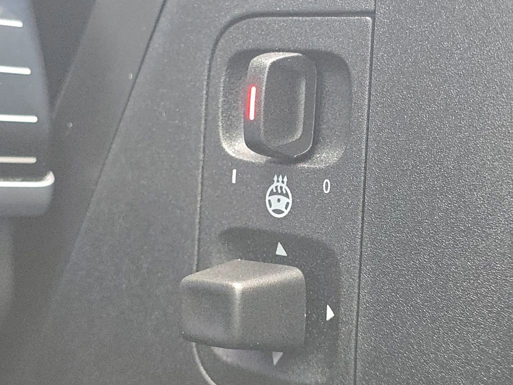 New 2025 Mercedes-Benz GLE 53 AMG 4MATIC image 35