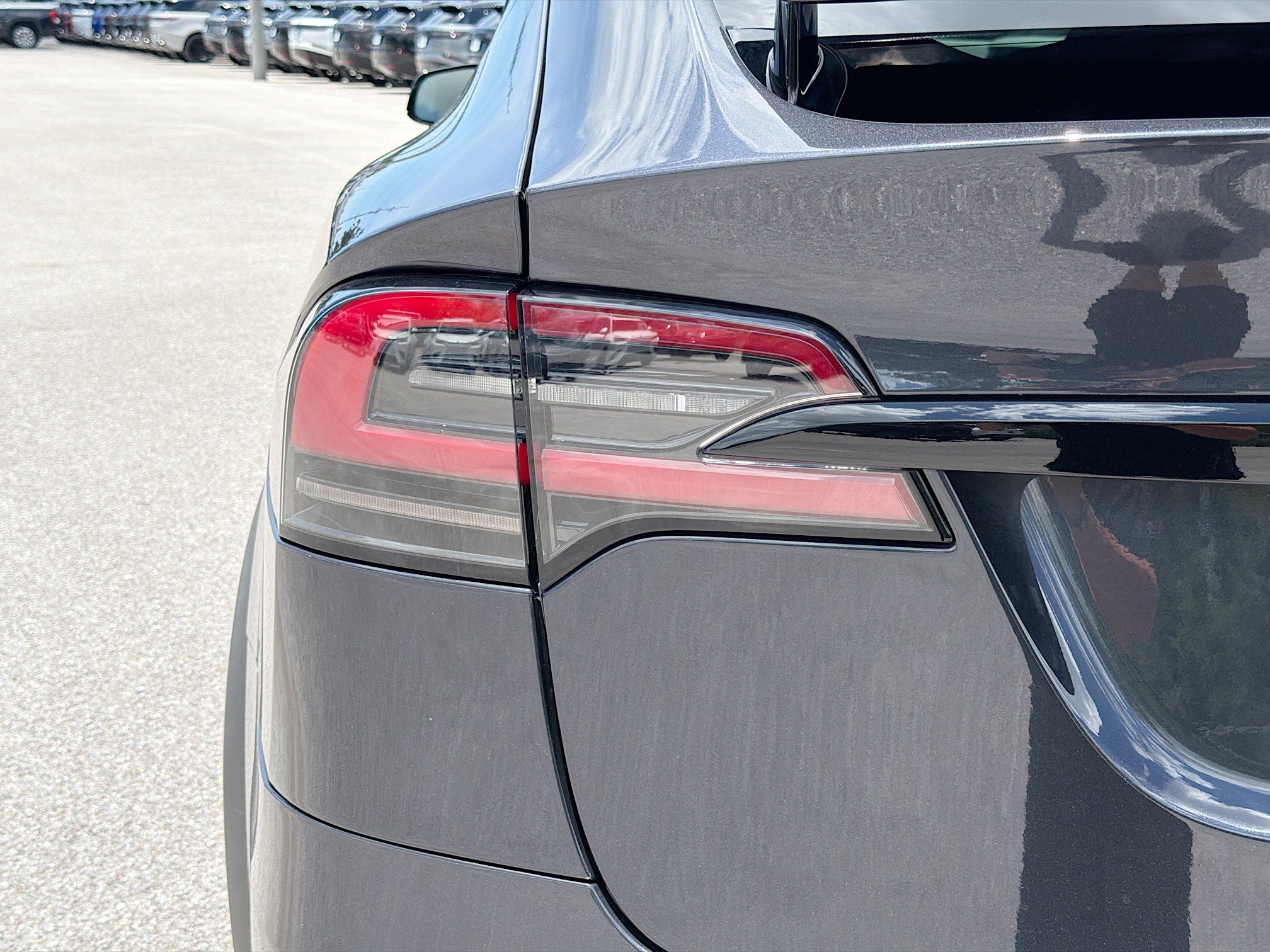 Used 2024 Tesla Model X AWD/4WD image 10