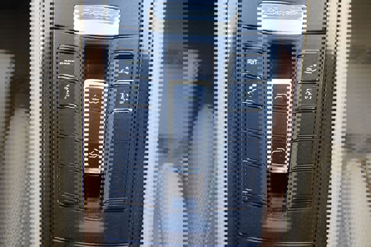 Used 2013 Porsche Boxster S image 22