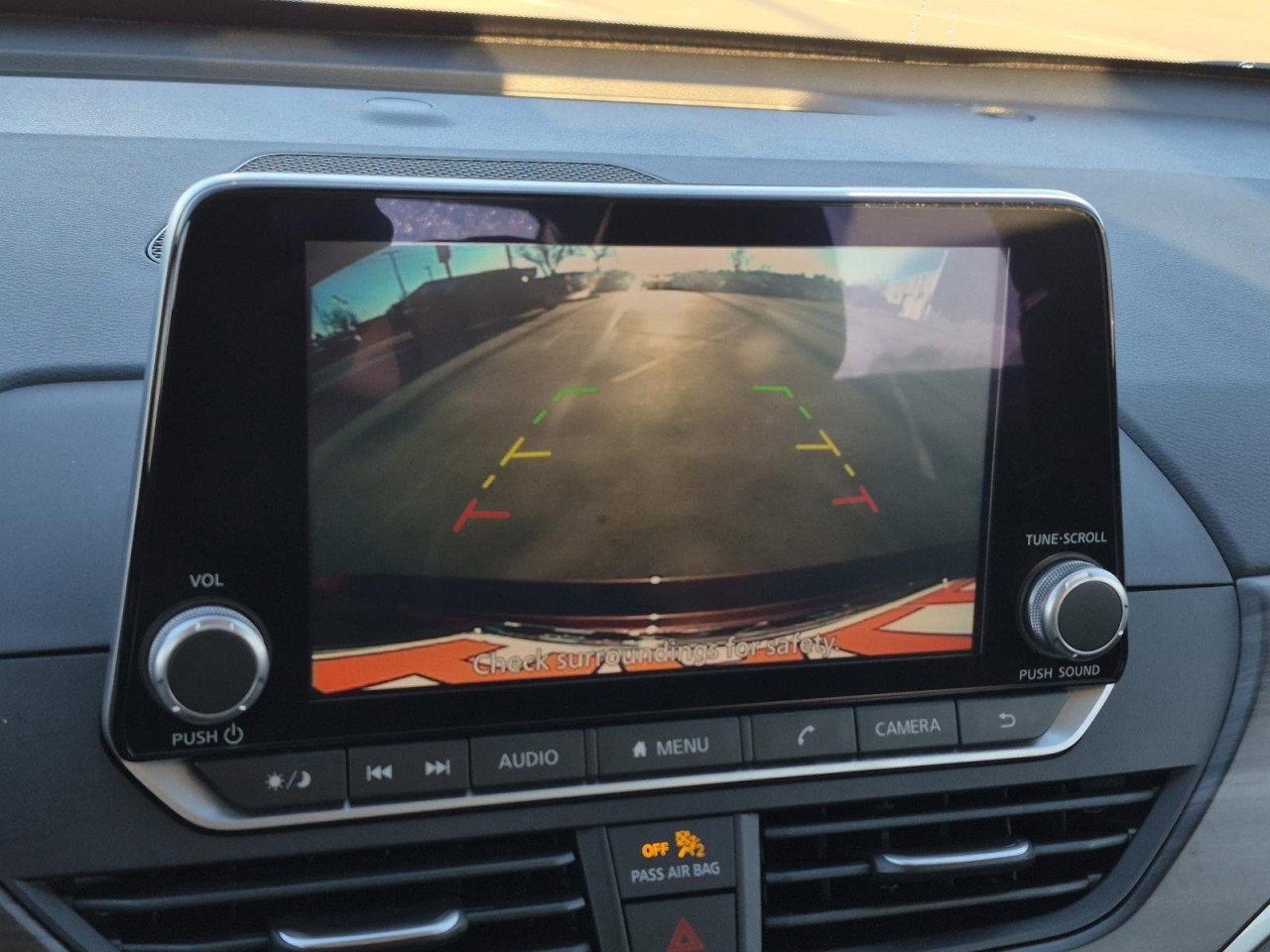 Used 2025 Nissan Altima 2.5 SV image 22