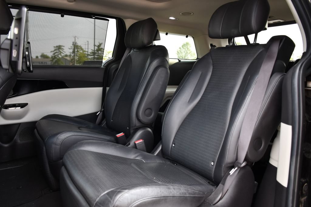Used 2022 Kia Carnival SX Prestige FWD image 21