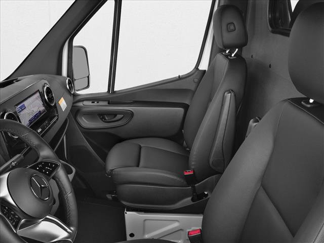 New 2025 Mercedes-Benz eSprinter 170 Cargo image 6