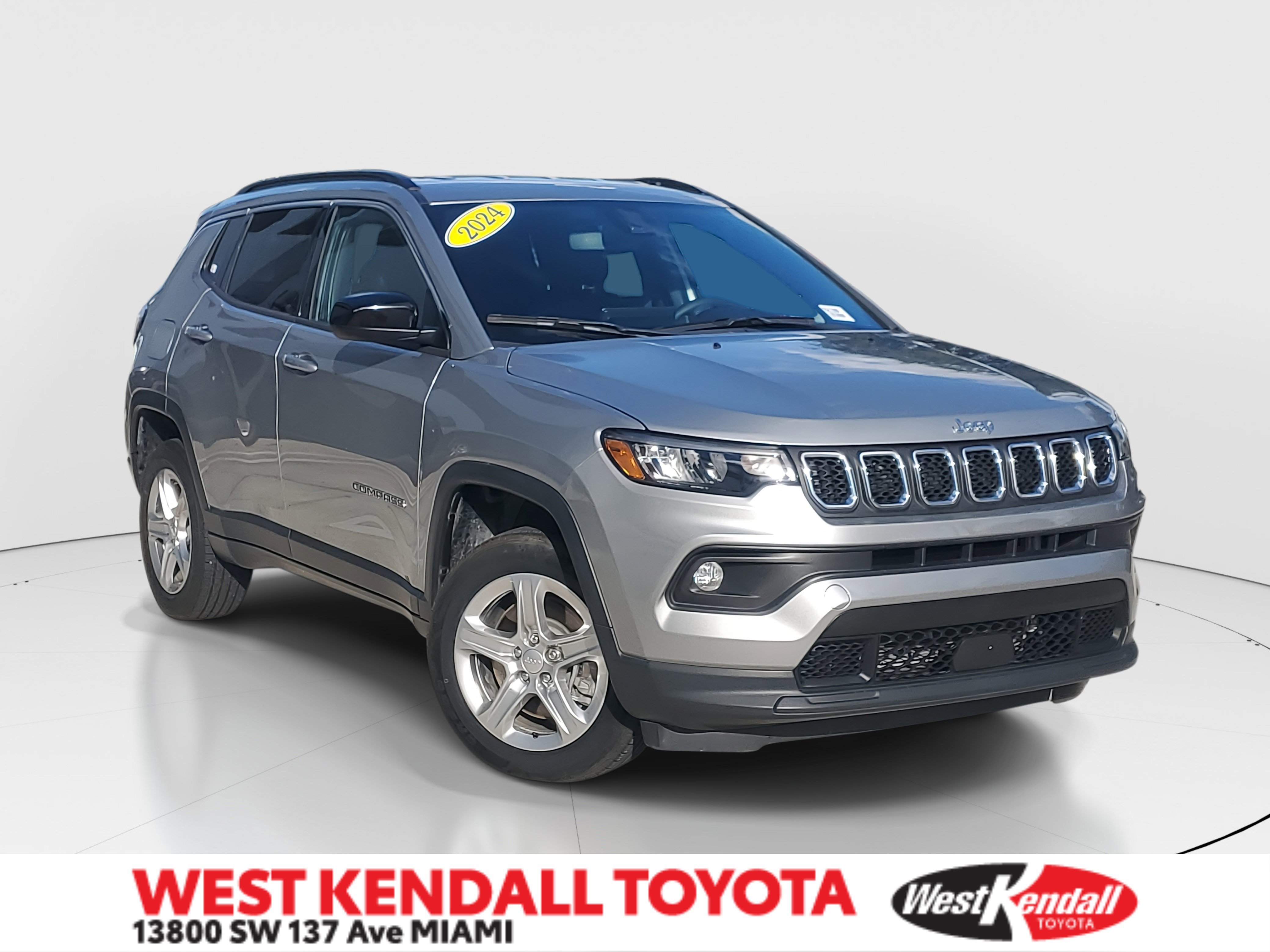 Used 2024 Jeep Compass Latitude
