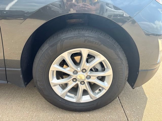 Used 2020 Chevrolet Equinox LS w/ LS Convenience Package AWD/4WD image 46