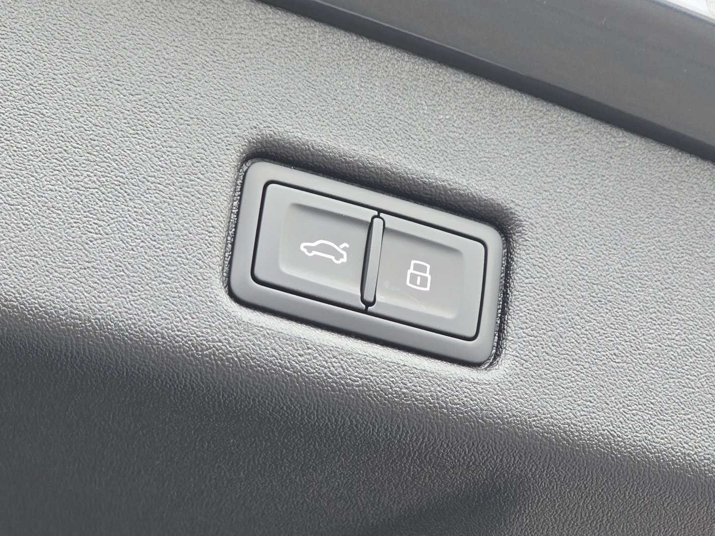 Certified 2025 Audi Q5 Premium Plus w/ Premium Plus image 20