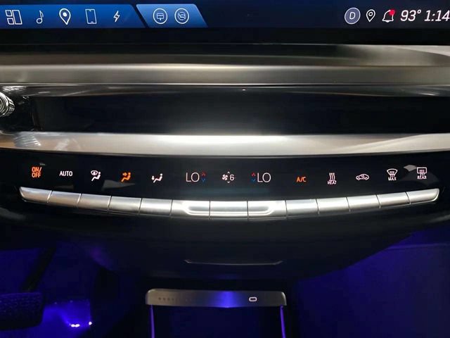 Used 2023 Cadillac Lyriq 2WD image 52