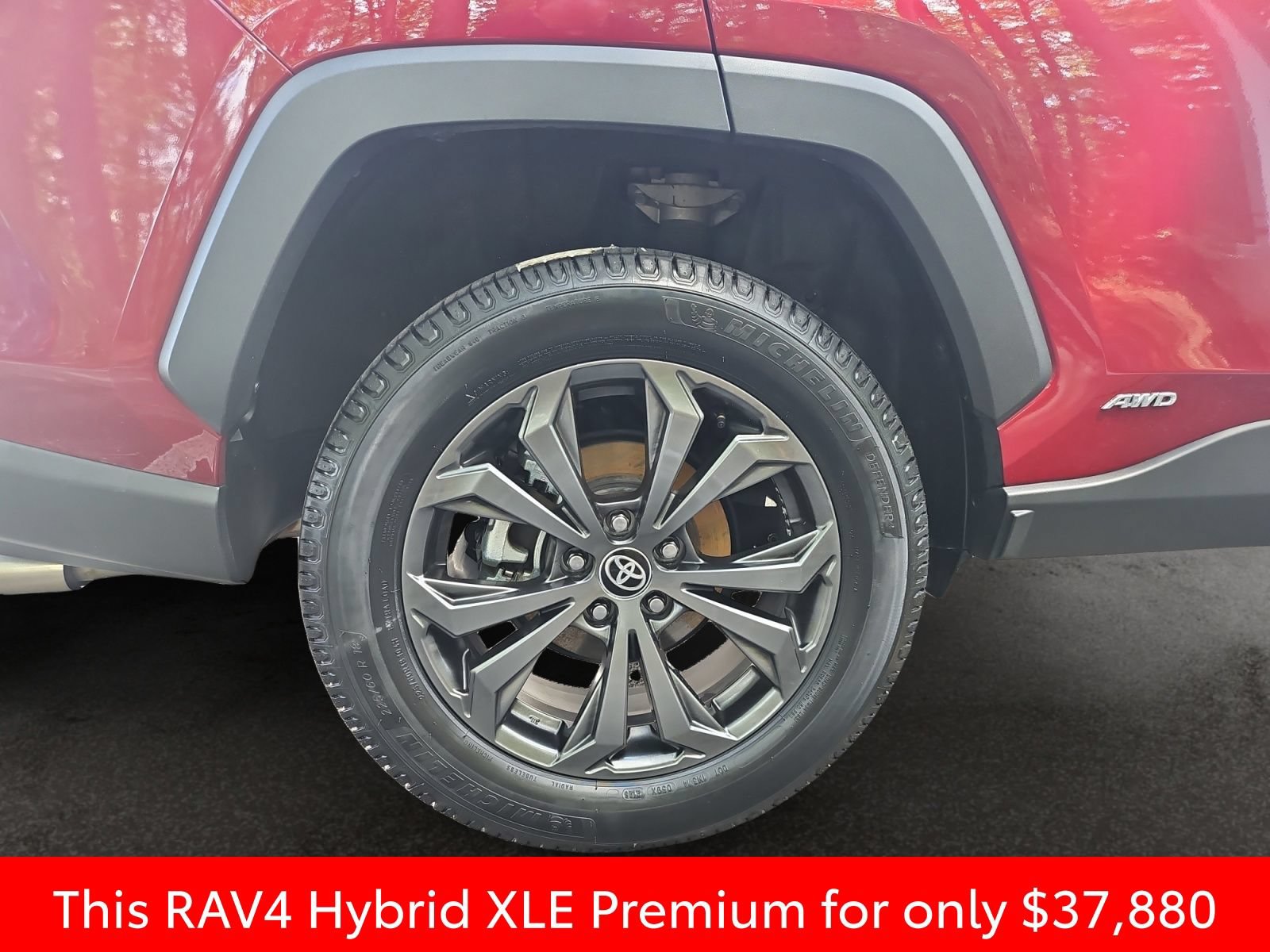 Used 2023 Toyota RAV4 XLE Premium AWD/4WD image 43