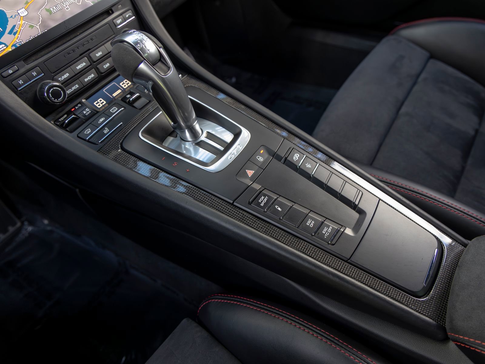 Used 2018 Porsche 911 GT3 image 43